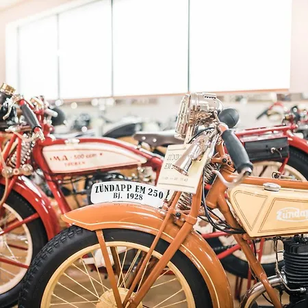 فندق Salvator Iris Porsche 4*