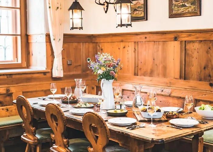 Salvator Iris Porsche Friesach (Carinthia)