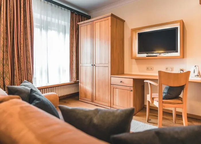 Salvator Iris Porsche Hotel 4*