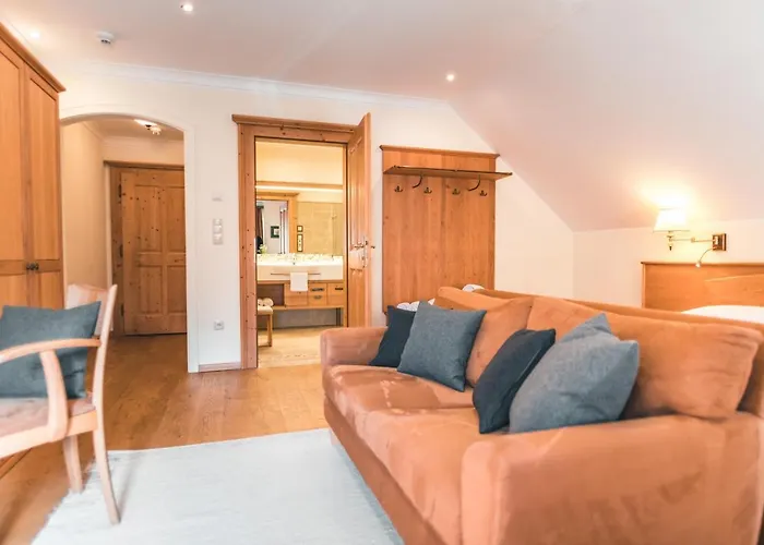 Salvator Iris Porsche Friesach (Carinthia)