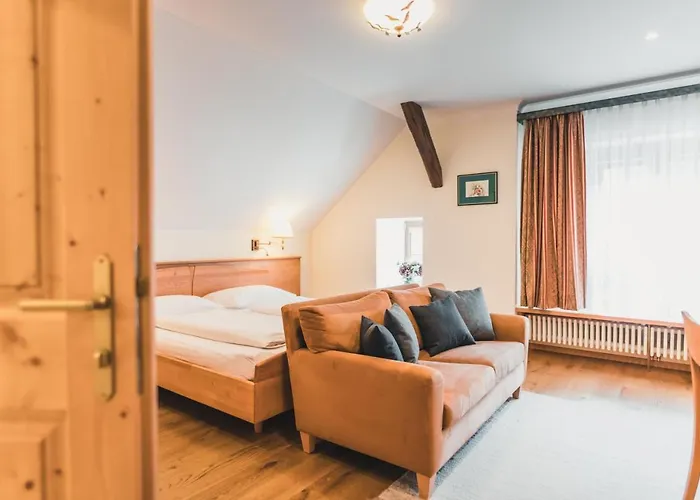 Hotel Salvator Iris Porsche Friesach (Carinthia)